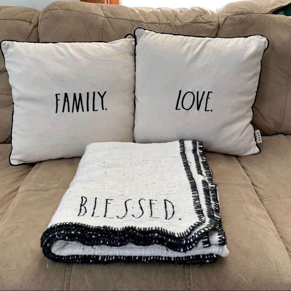 Bundle & save or make an offer!